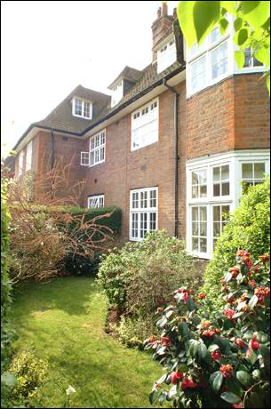 66 Corringham Road a